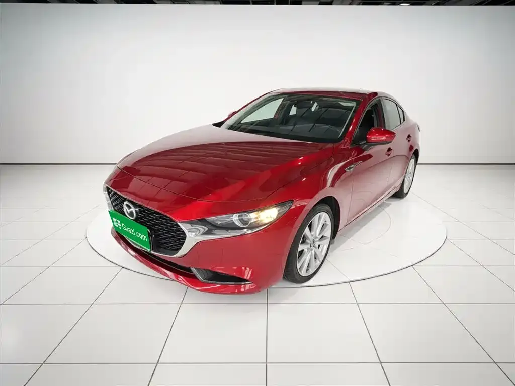 Mazda 3 Axela 2022 из CN, фото 1