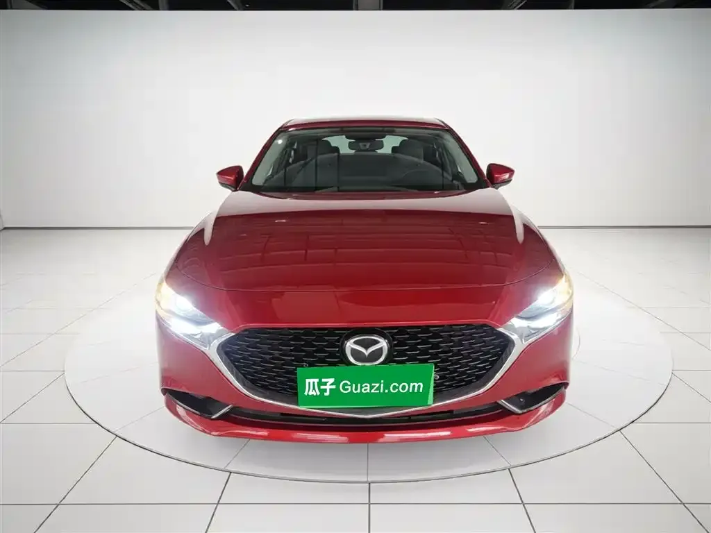 Mazda 3 Axela 2022 из CN, фото 3