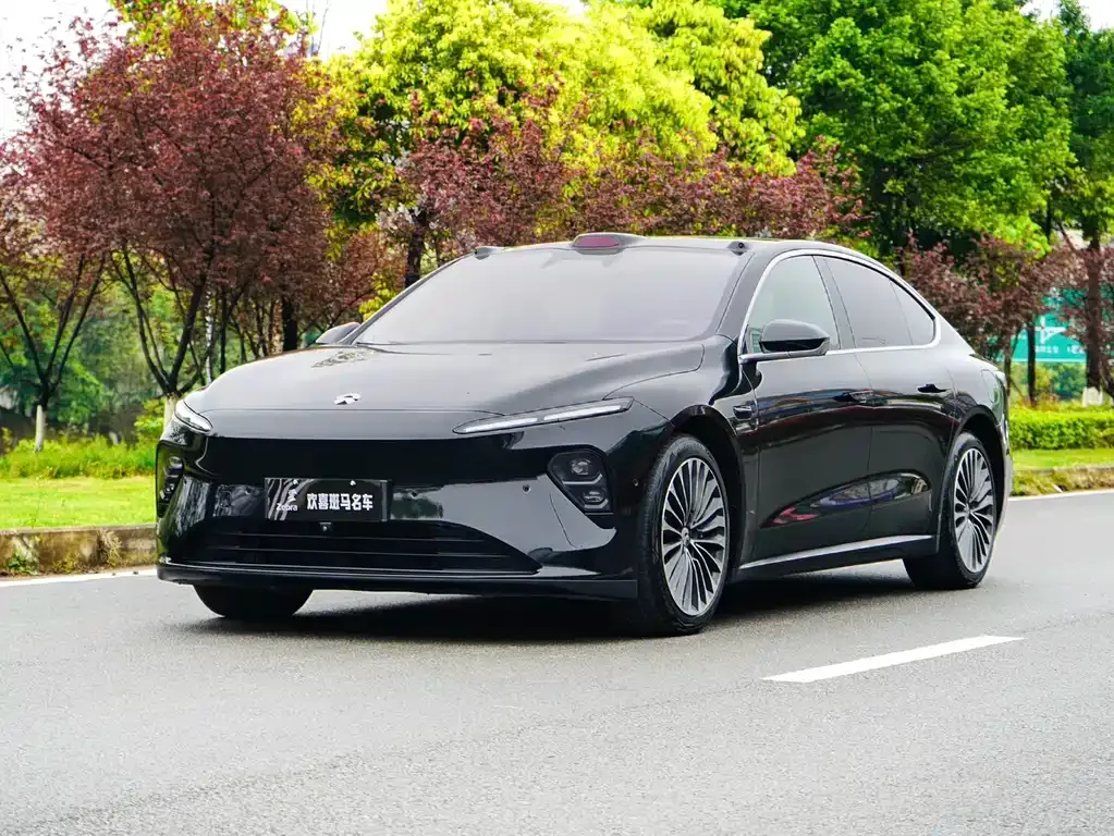 NIO ET7