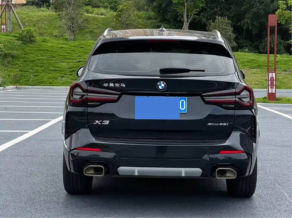 BMW X3 2022 из CN, фото 3