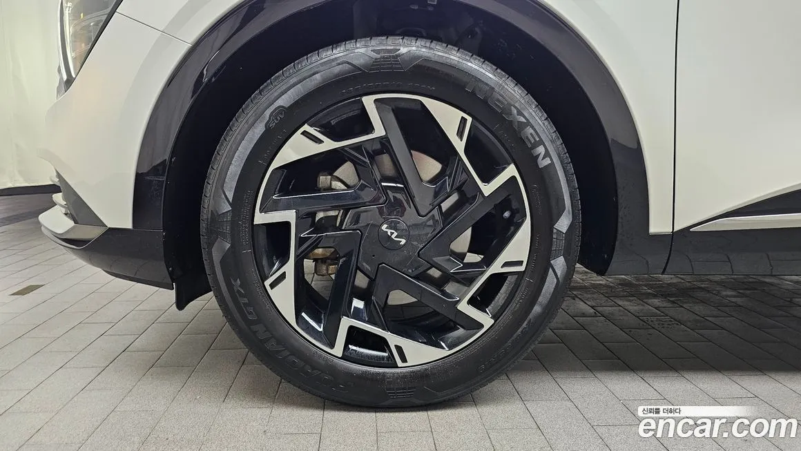 Kia Sportage — фото 10