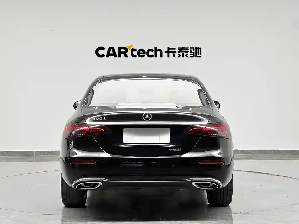 Mercedes-Benz E-Class 2023 из CN, фото 2
