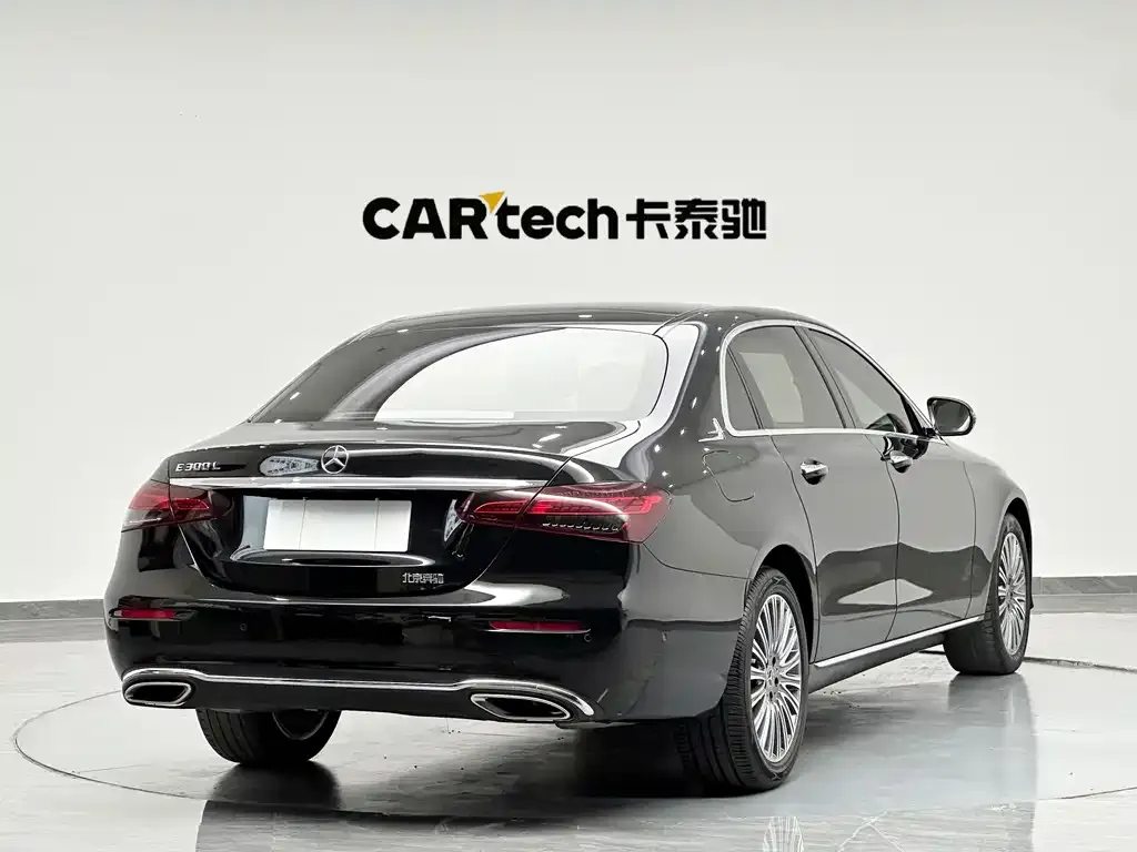 Mercedes-Benz E-Class 2023 из CN, фото 3