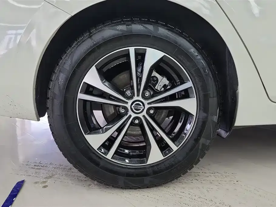 Nissan Sylphy 2022 из CN, фото 7