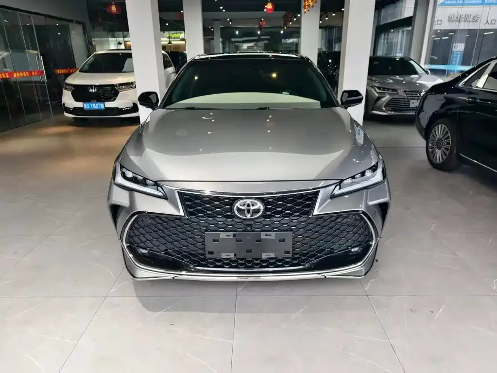Toyota Avalon 2022 из CN, фото 8