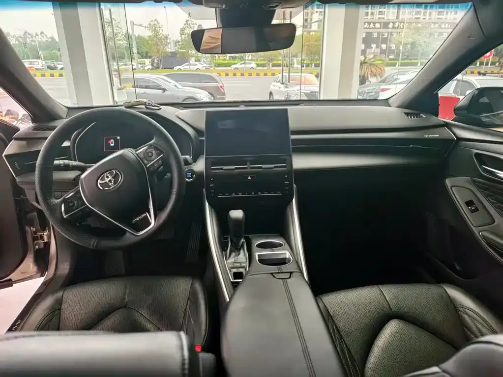 Toyota Avalon 2022 из CN, фото 7