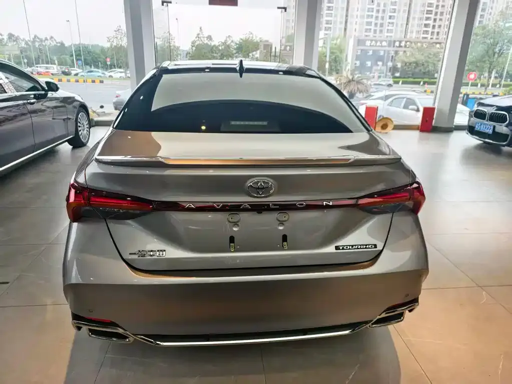 Toyota Avalon 2022 из CN, фото 6