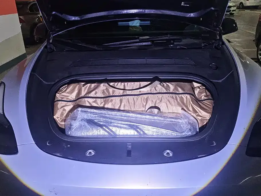 Tesla Model Y 2024 из CN, фото 8