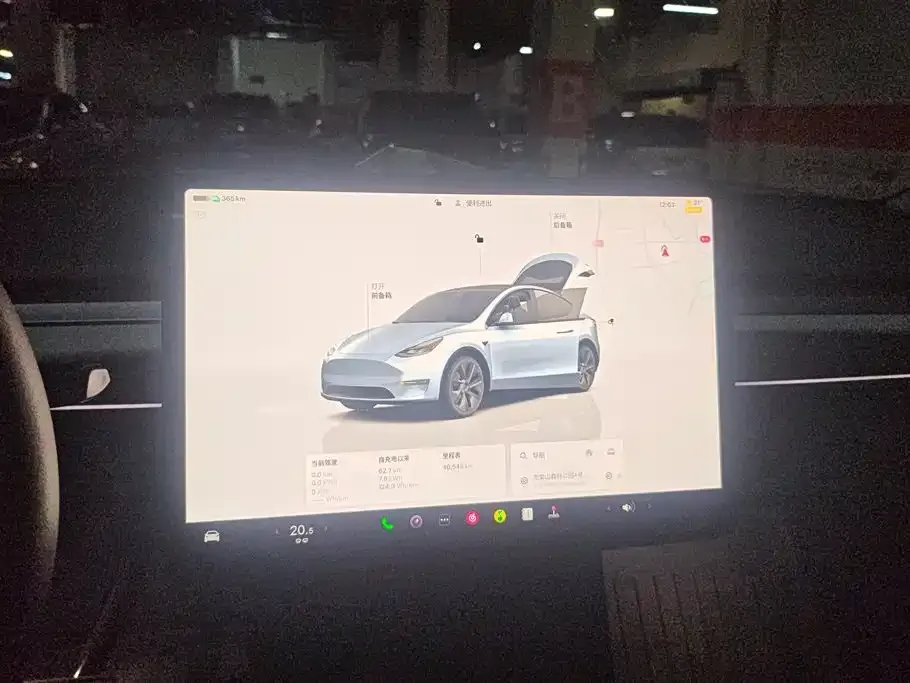 Tesla Model Y 2024 из CN, фото 2