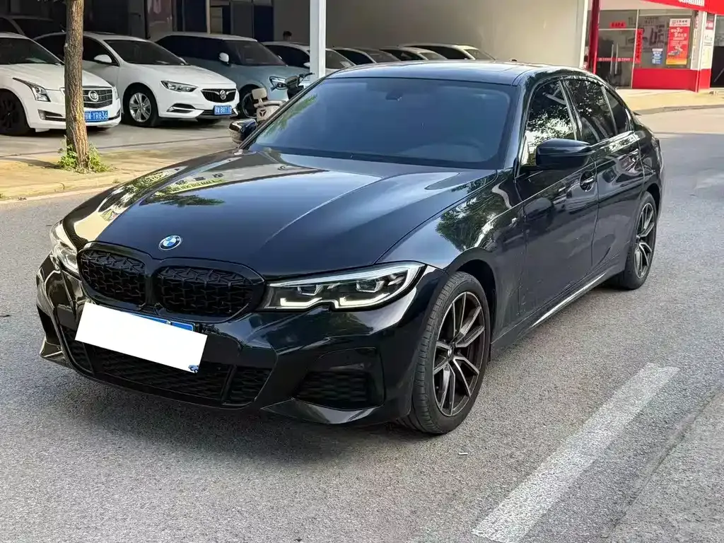BMW 3 Series — фото 1