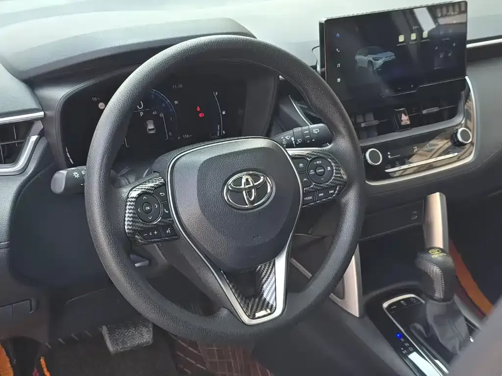 Toyota Frontlander 2023 из CN, фото 2