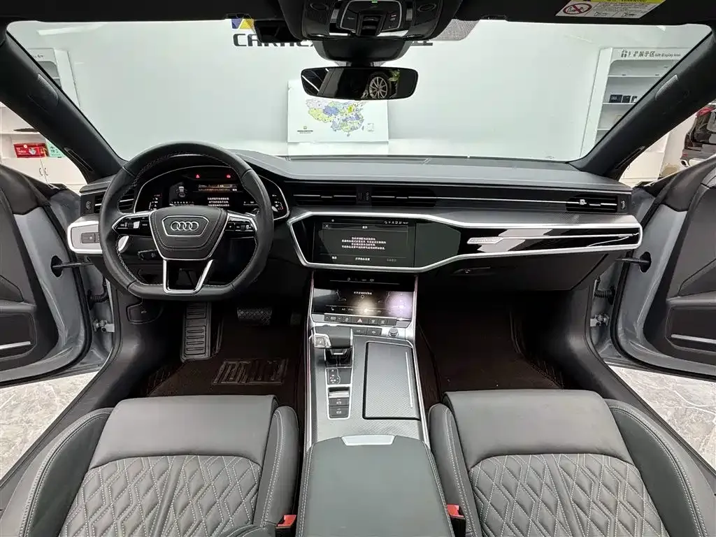 Audi A7L 2024 из CN, фото 10