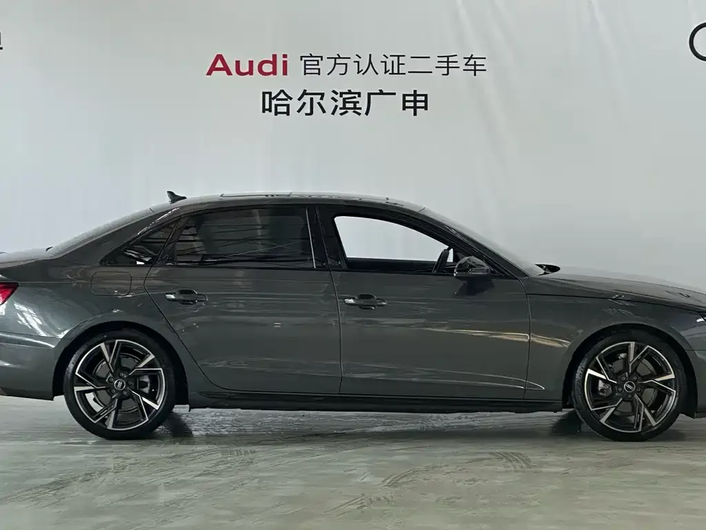 Audi A4L — фото 6
