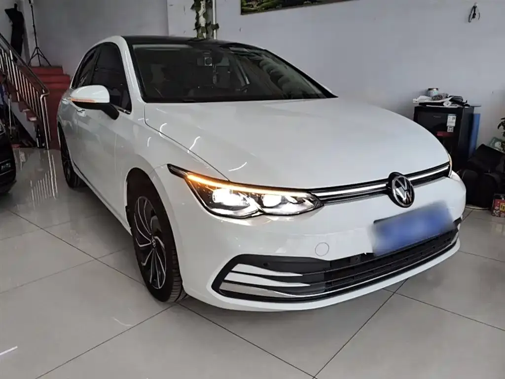 Volkswagen Golf 2022 из CN, фото 3