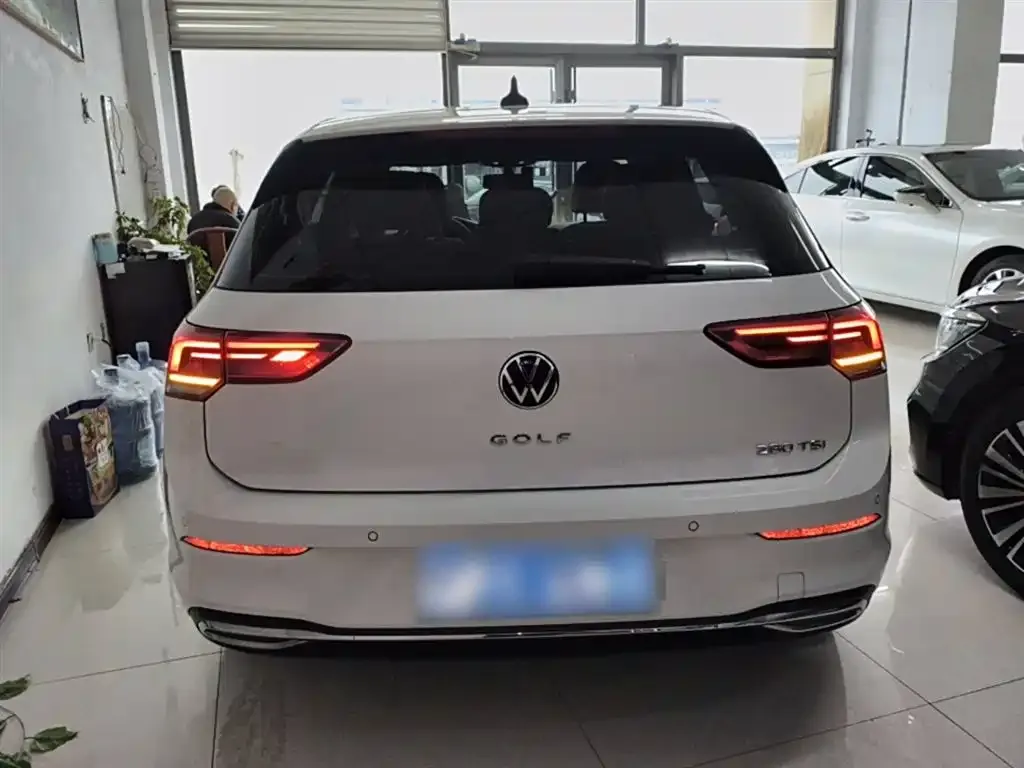 Volkswagen Golf 2022 из CN, фото 6