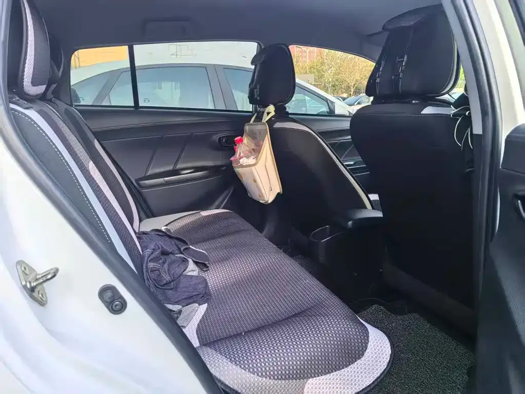 Toyota Yaris L 2022 из CN, фото 9