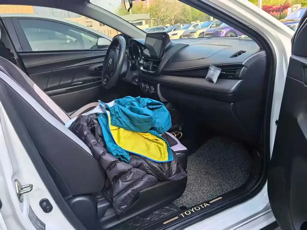 Toyota Yaris L 2022 из CN, фото 4