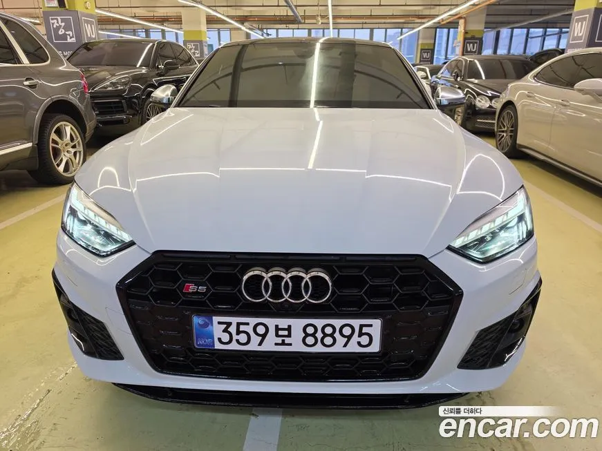 Audi S5 2023 из KR, фото 10
