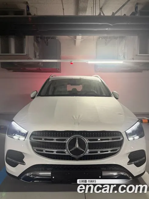 Mercedes-Benz GLE-Class — фото 1