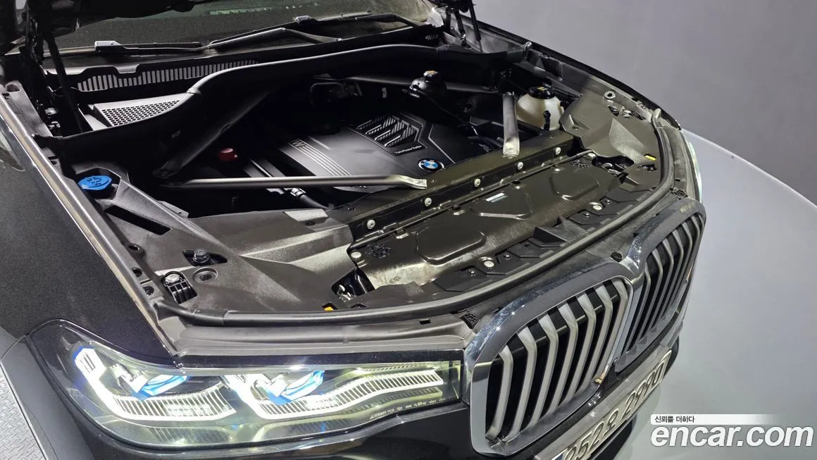 BMW X7 2021 из KR, фото 5