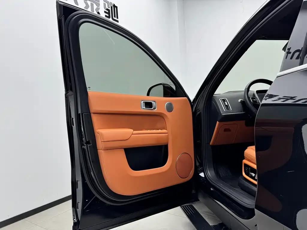 Li Auto L8 2024 из CN, фото 5