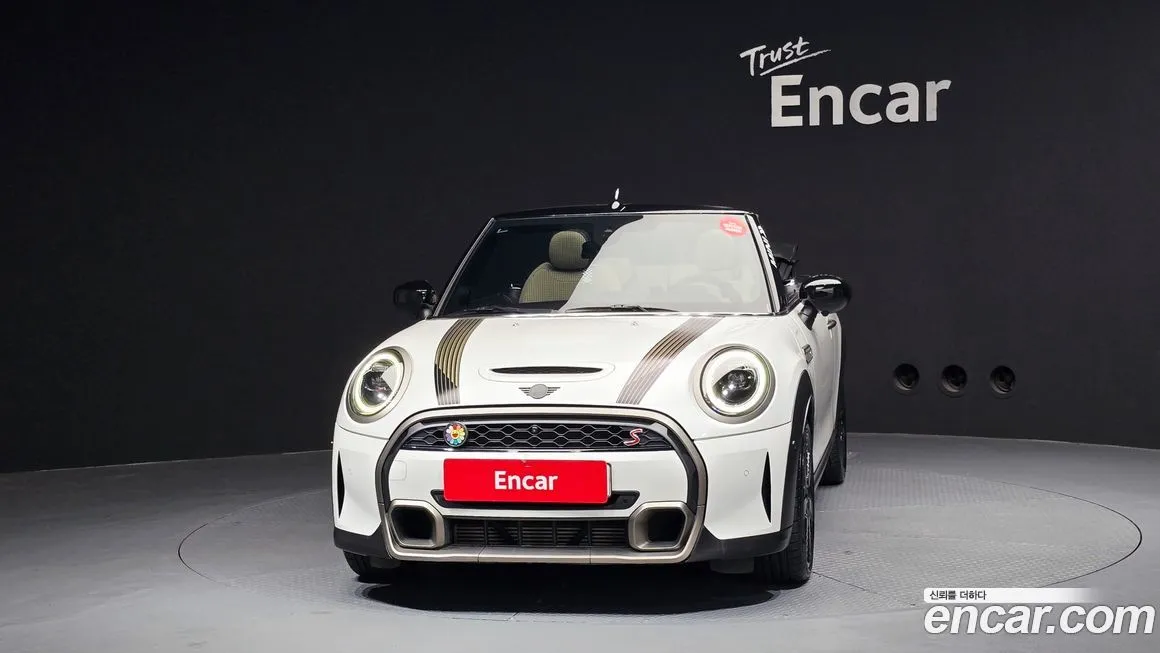 Mini Cooper Convertible 2024 из KR, фото 6