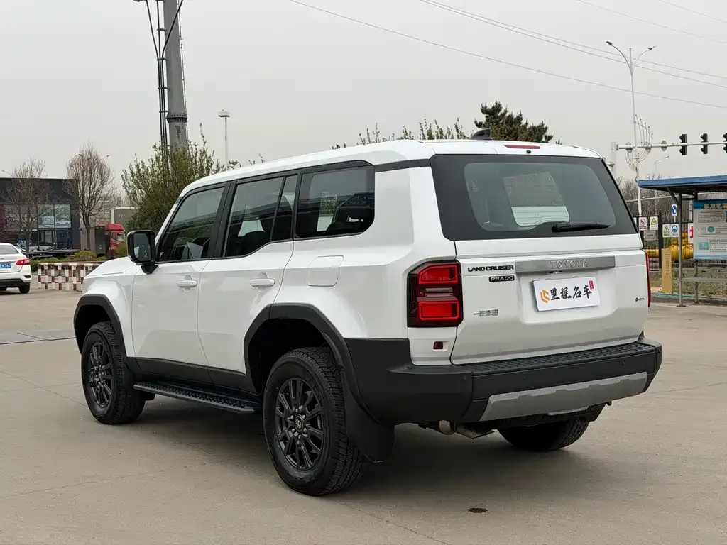 Toyota Prado 2026 из CN, фото 7