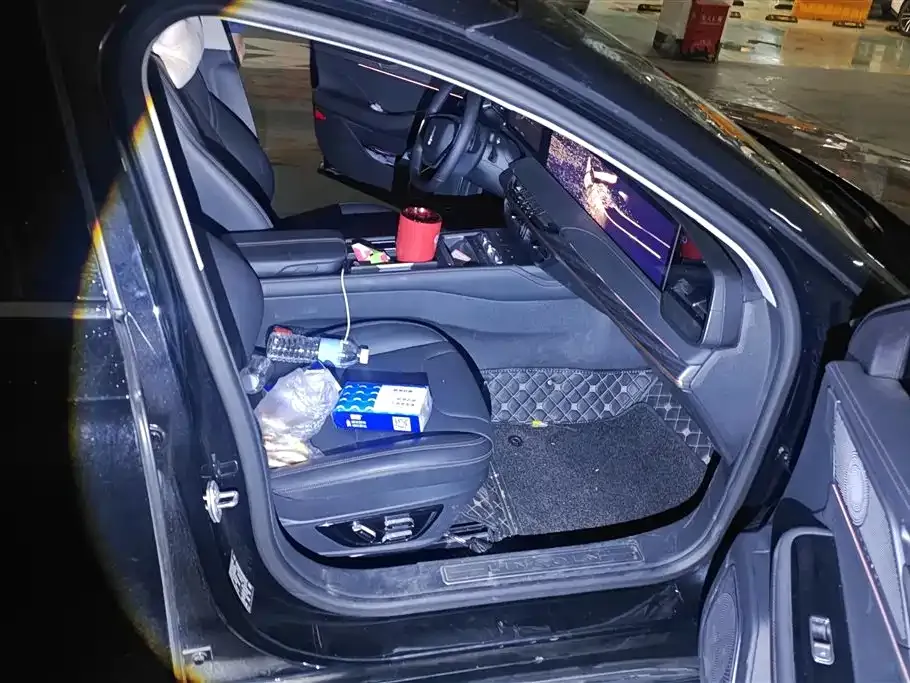 Lincoln Z 2025 из CN, фото 9