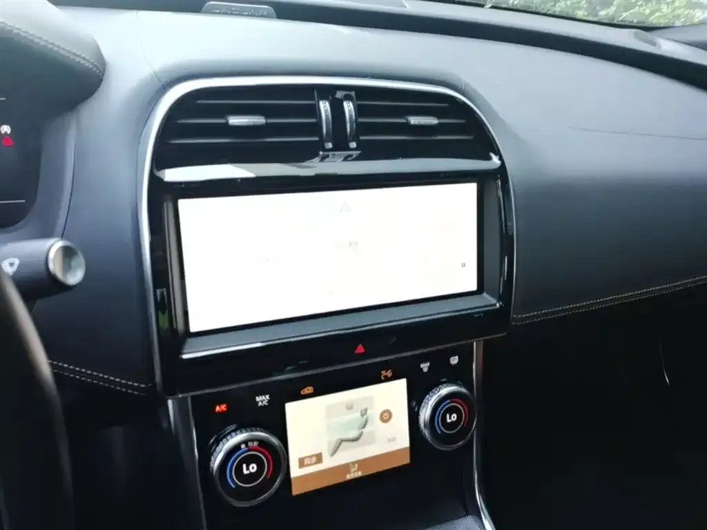 Jaguar XEL 2023 из CN, фото 3