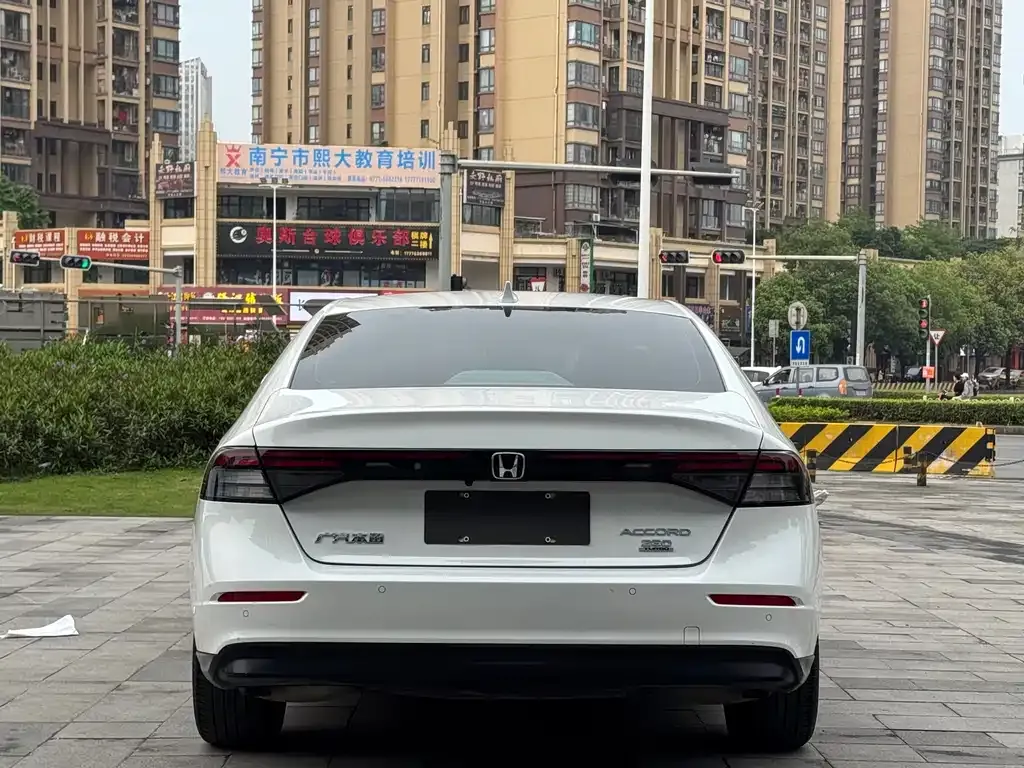 Honda Accord 2024 из CN, фото 6