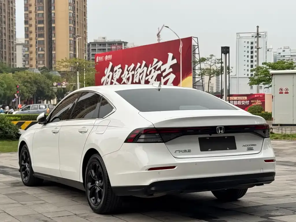 Honda Accord 2024 из CN, фото 4