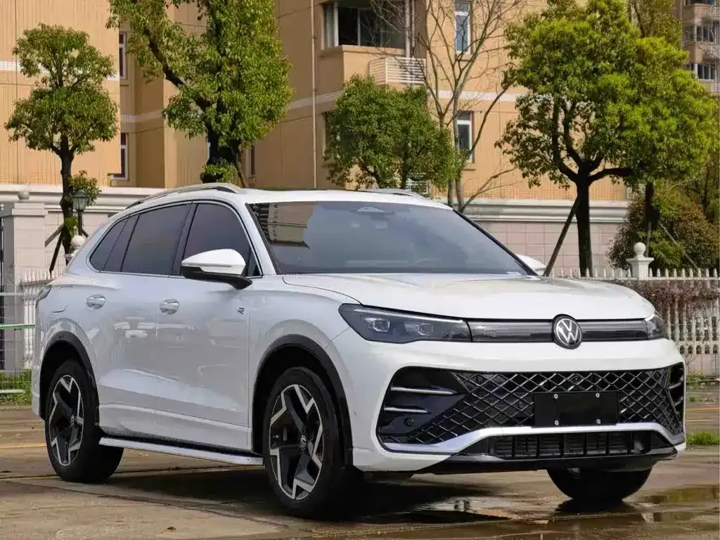 Volkswagen Tiguan L 2024 из CN, фото 9