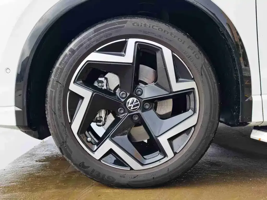 Volkswagen Tiguan L 2024 из CN, фото 10
