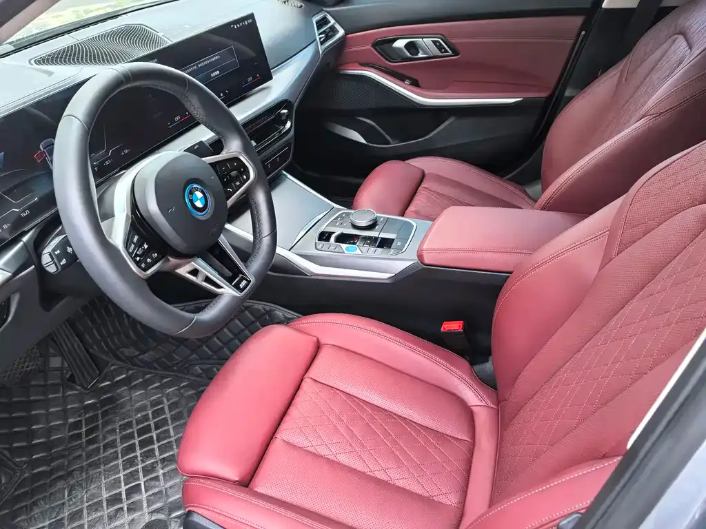 BMW i3 — фото 5