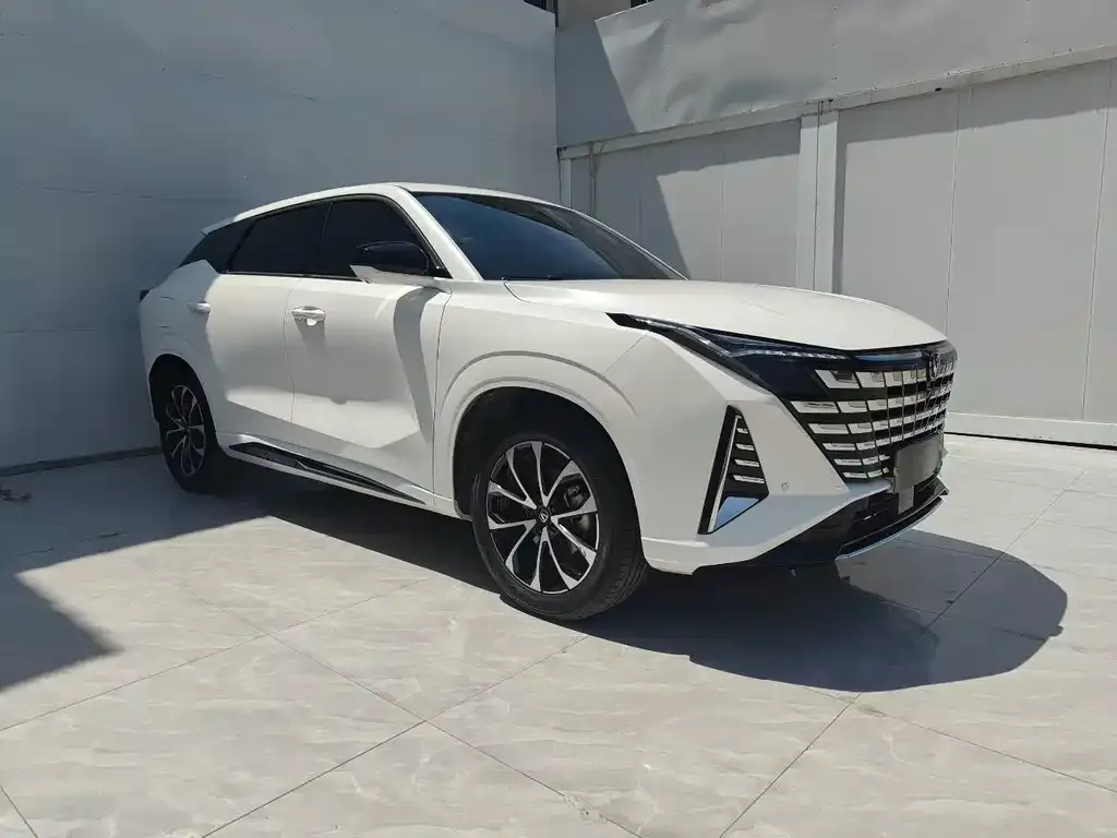 Changan UNI-Z New Energy 2025 из CN, фото 7