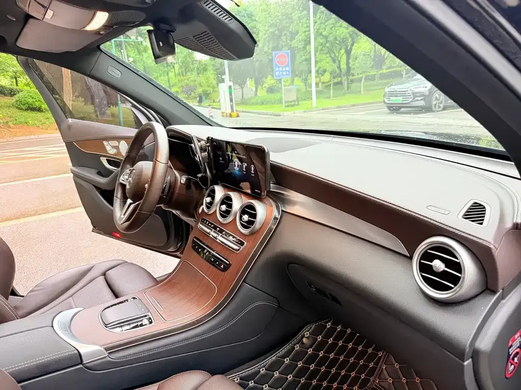 Mercedes-Benz GLC 2021 из CN, фото 3