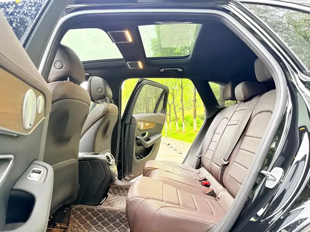 Mercedes-Benz GLC 2021 из CN, фото 4