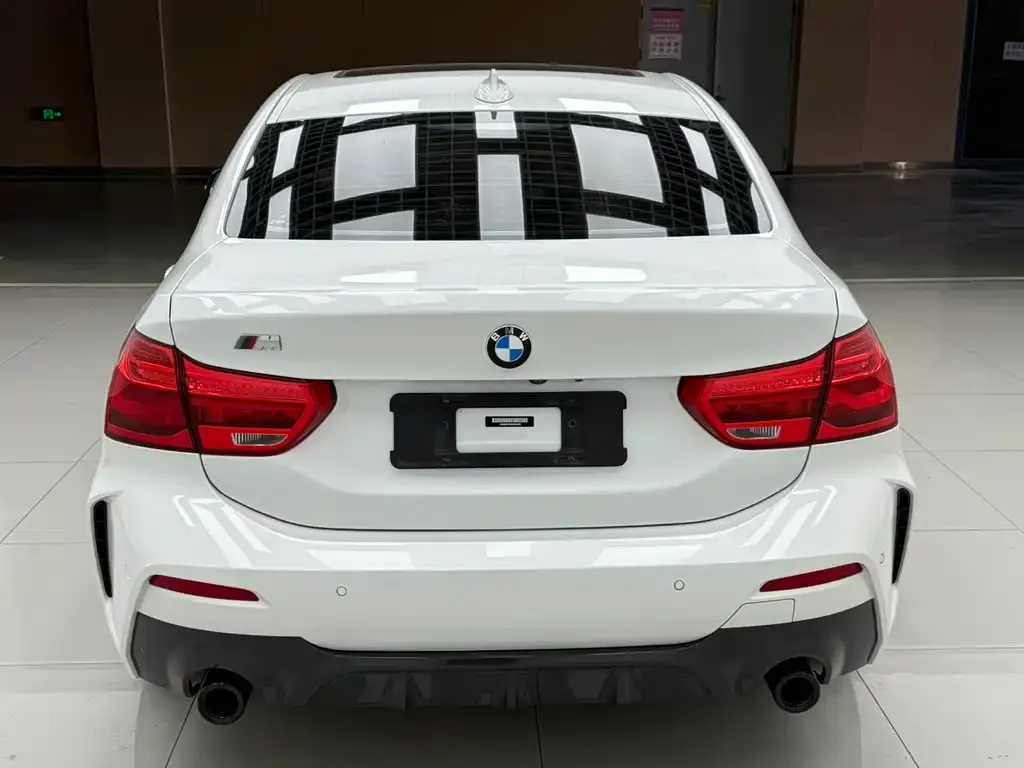 BMW 1 Series 2022 из CN, фото 2