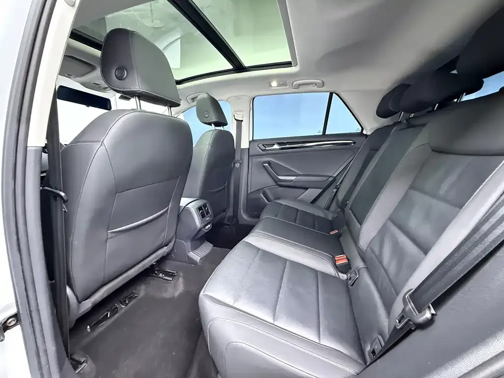 Volkswagen T-Roc 2022 из CN, фото 7