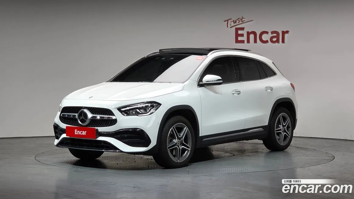 Mercedes-Benz GLA-Class — фото 1