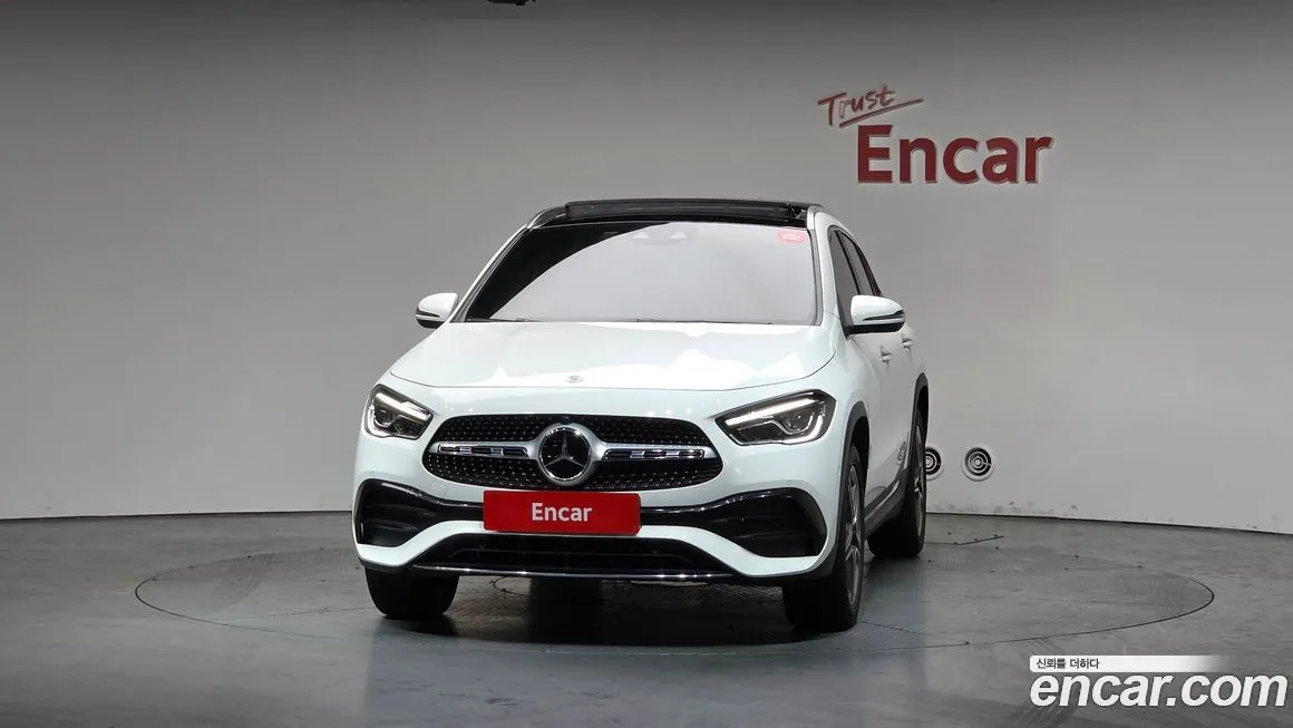 Mercedes-Benz GLA-Class — фото 2