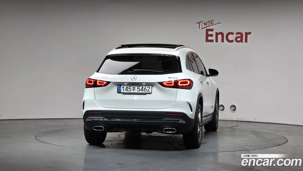 Mercedes-Benz GLA-Class — фото 3