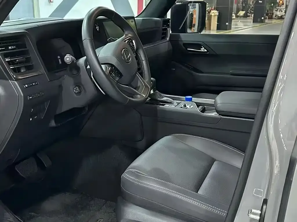 Lexus GX 2025 из CN, фото 5