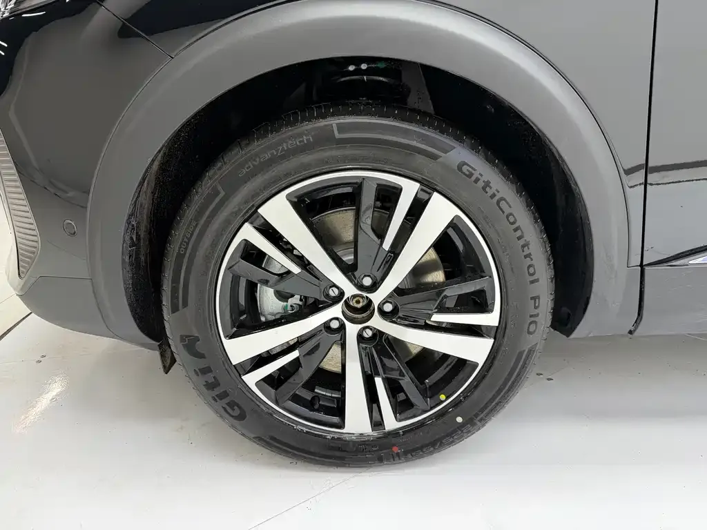 Peugeot 5008 2026 из CN, фото 5