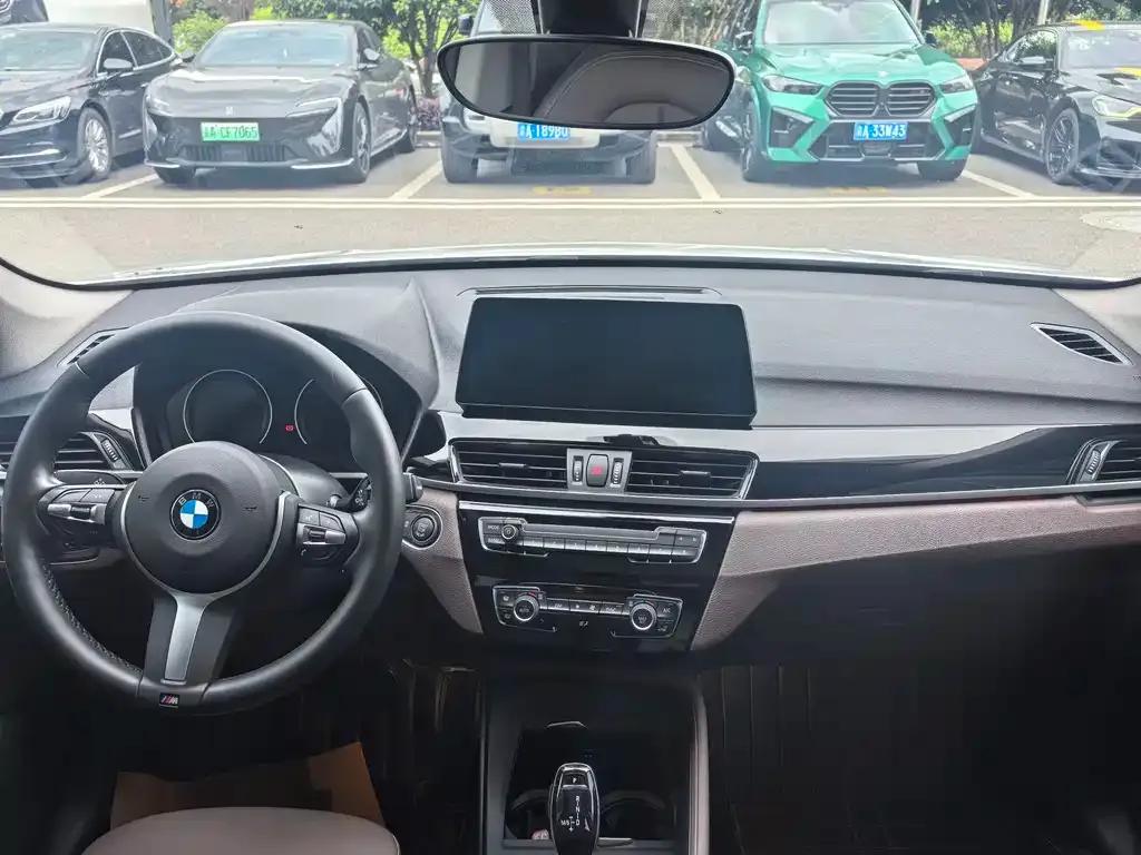 BMW X1 2023 из CN, фото 8