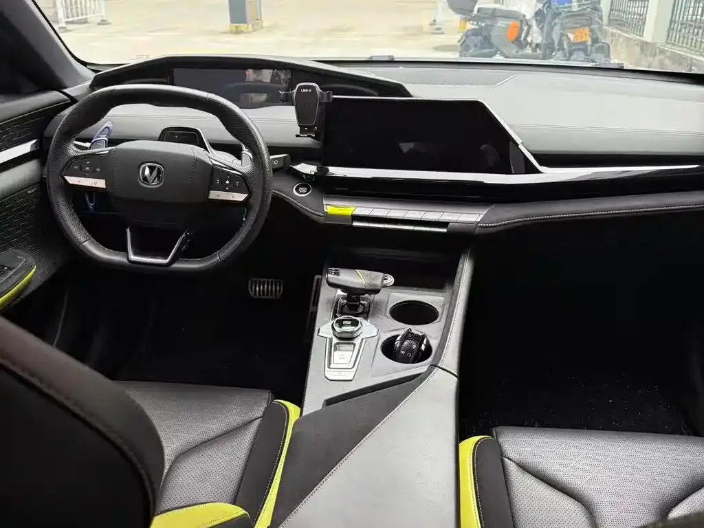 Changan UNI-V 2022 из CN, фото 5