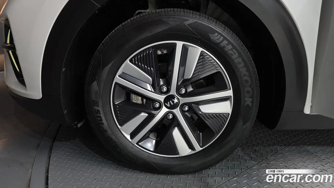 Kia Niro 2021 из KR, фото 9