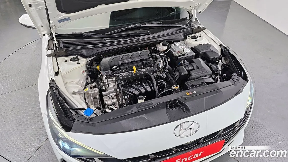 Hyundai AVANTE — фото 9