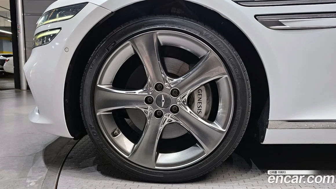 Genesis G80 — фото 10