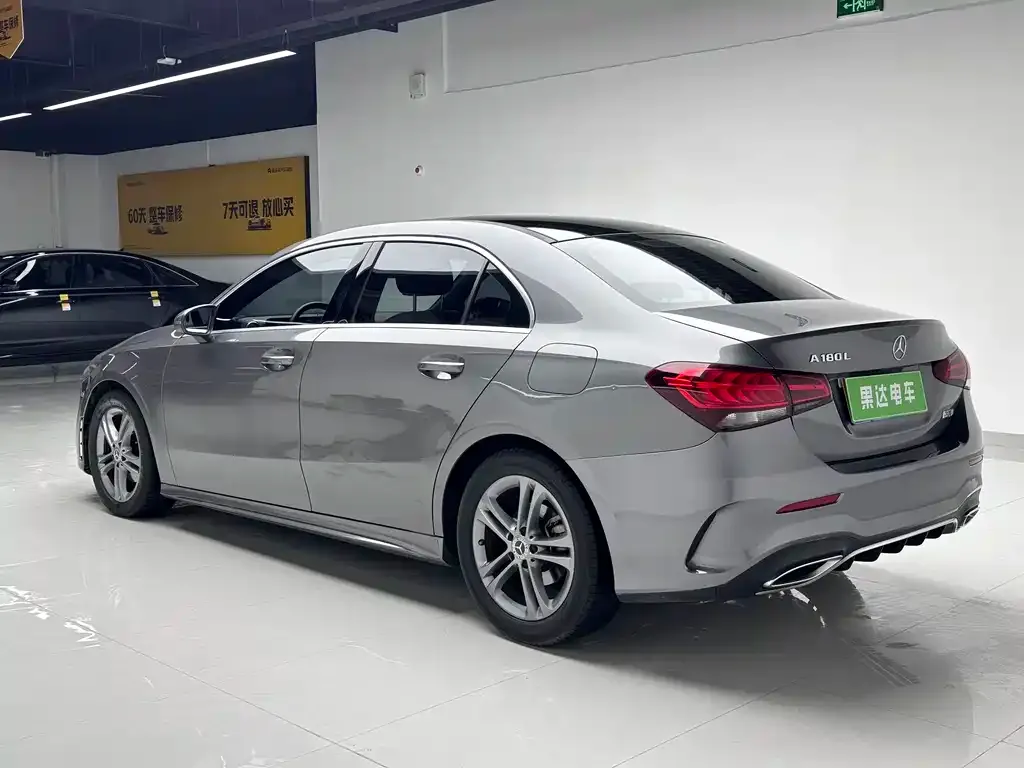 Mercedes-Benz A-Class 2022 из CN, фото 8